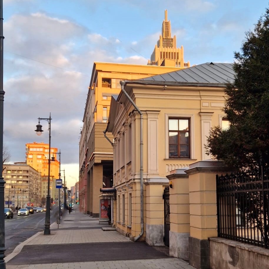 Тур "Знакомство с главным ВУЗом страны"